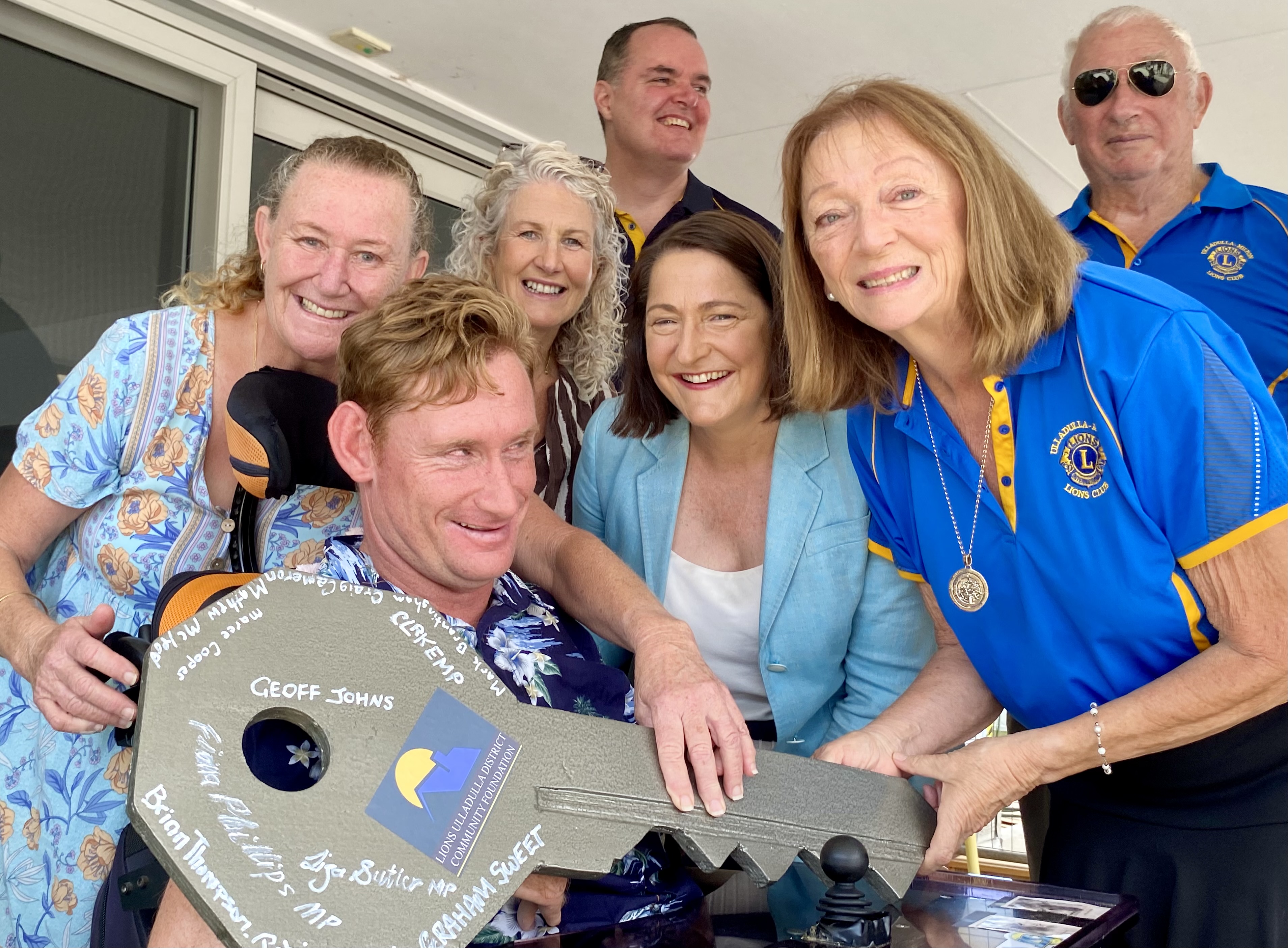 MEDIA RELEASE: Key hand-over as Ulladulla’s second Jindelara Cottage open Main Image