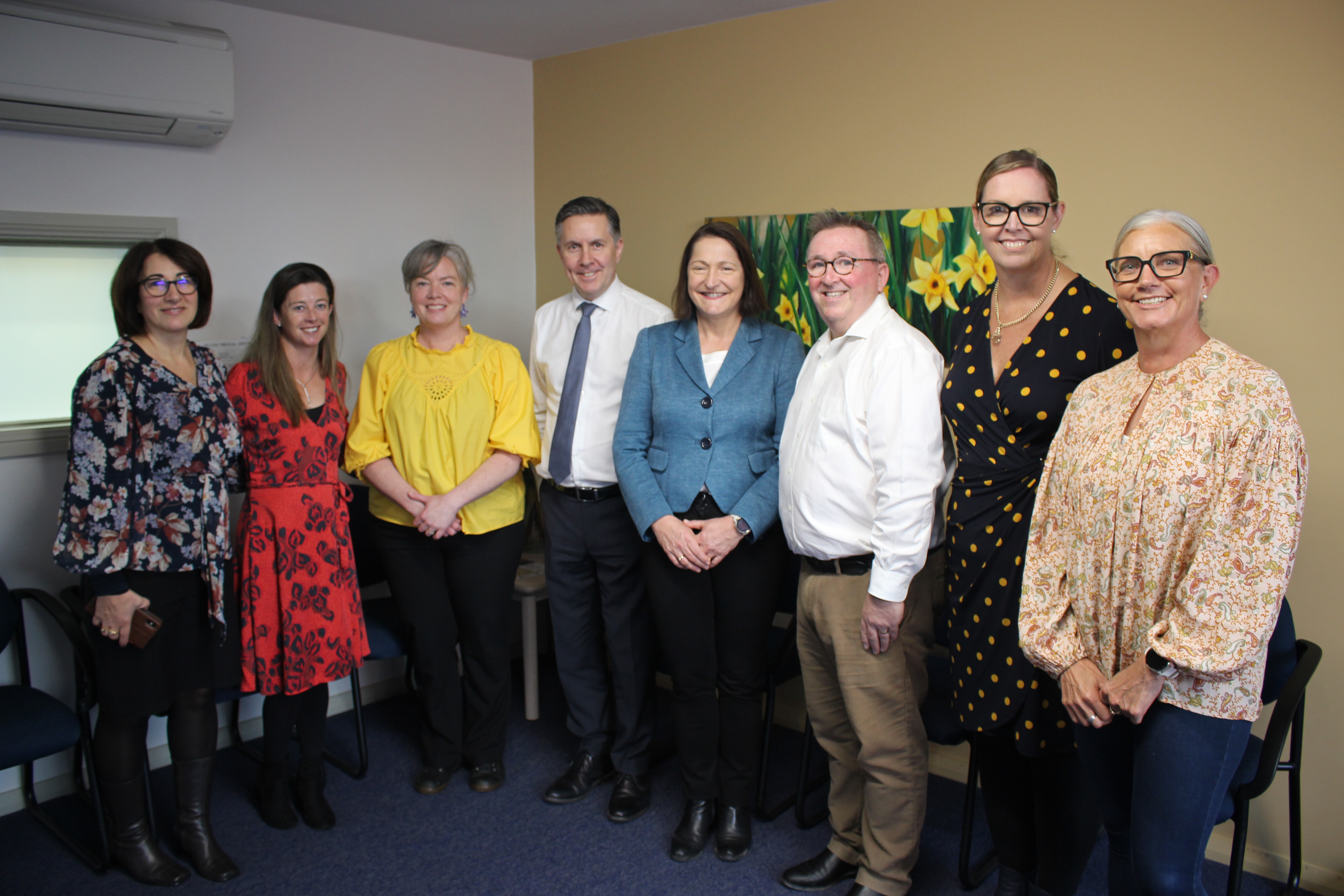 MEDIA RELEASE: Health Minister visits ‘essential’ Milton endometriosis clinic Main Image